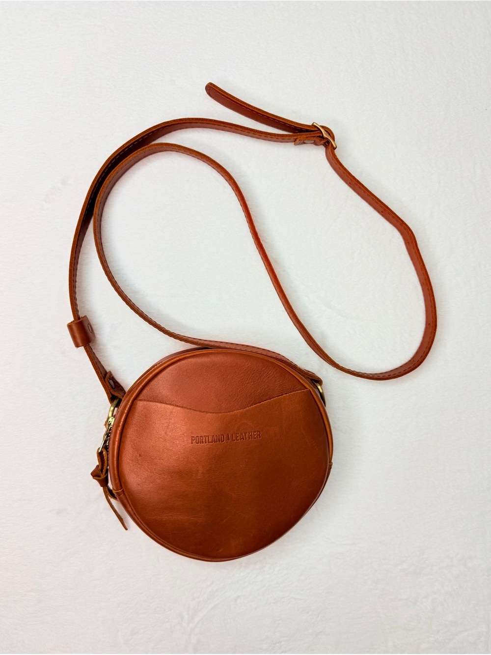 Portland Leather “Almost Perfect” Round Crossbody Bag Honey Small - Picture 4 of 6